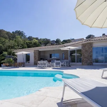 فيلة Grande A Porto-vecchio Avec Piscine, Jacuzzi, Sauna & Fitness - Vue Mer بورتو فيكشْيو