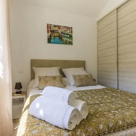 Grande A Porto-vecchio Avec Piscine, Jacuzzi, Sauna & Fitness - Vue Mer فيلة بورتو فيكشْيو