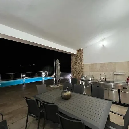 Grande A Porto-vecchio Avec Piscine, Jacuzzi, Sauna & Fitness - Vue Mer * Porto-Vecchio (Corsica)